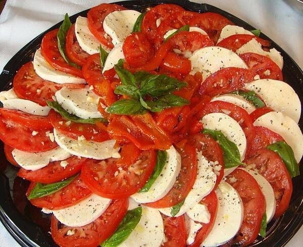 Салат &laquo;Капрезе&raquo;