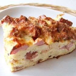 Запеченный омлет с сыром и ветчиной
