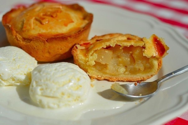Пирожки с грушами