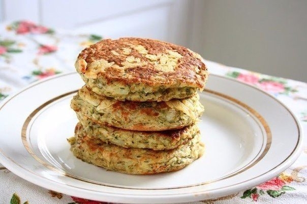 Картофельно-сырные оладьи с укропом Картофельно-сырные оладьи с укропом