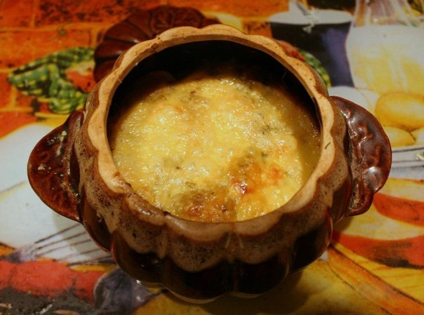 Пельмени жареные в горшочке