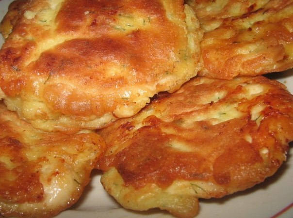 Куриная отбивная с сыром в кляре
