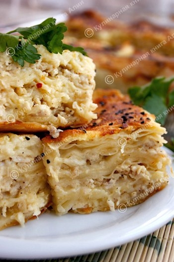 Börek с сыром и с фаршем
