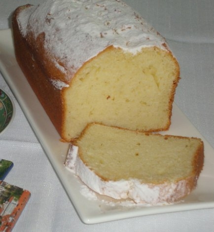 Кекс на сыворотке и сметане
