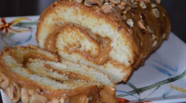 Рулет с вареной сгущенкой
