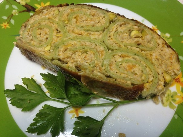 Курица, фаршированная блинами