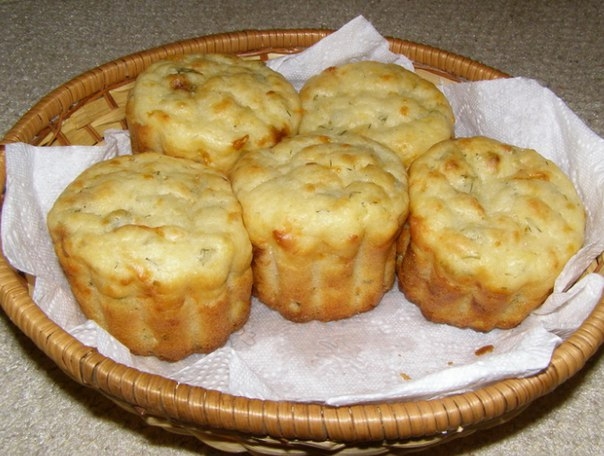 Маффины с сыром и зеленью