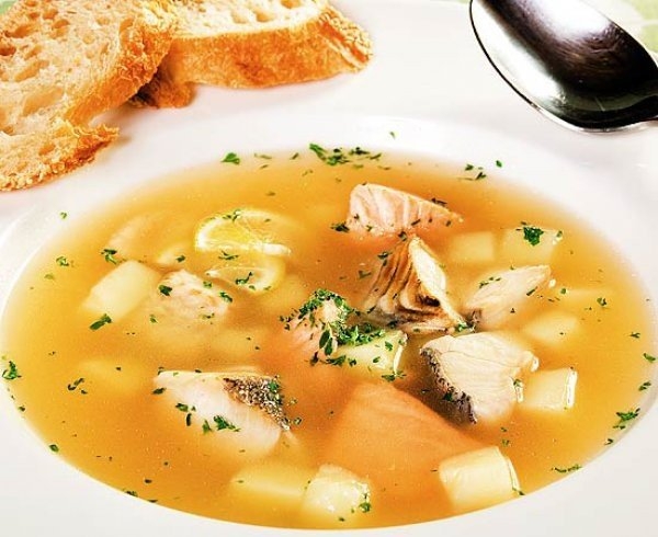 Уха из лосося .Ароматная..вкуснейшая. Рекомендую приготовить. Сами все поймете