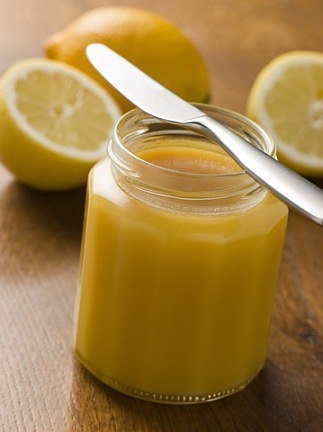 Новогодний лимонный крем делается просто, и оторваться от него невозможно.