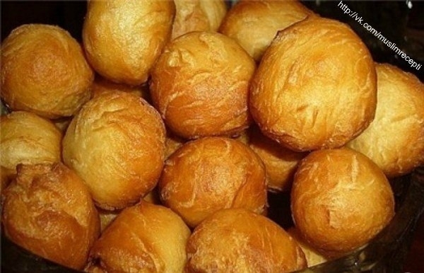 Баурсаки на молоке Баурсаки на молоке