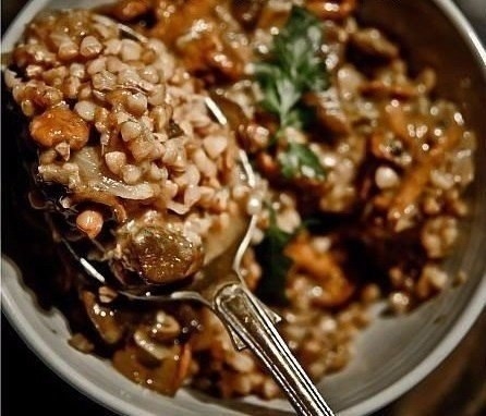 Гречка с мясом и грибами Гречка с мясом и грибами