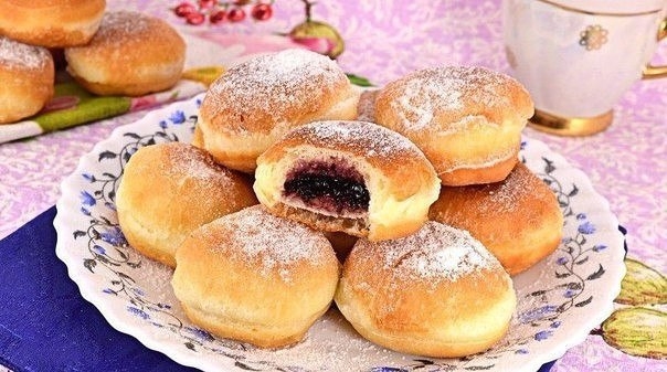 Пончики с нереально вкусной начинкой.