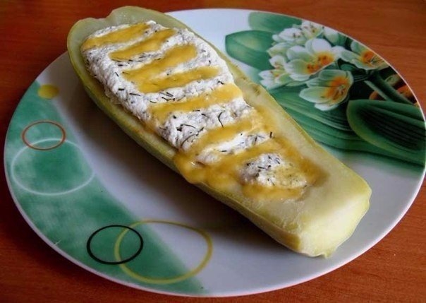 Кабачки, фаршированные творогом. Кабачки, фаршированные творогом.