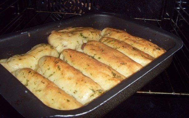 Сосиски в картофеле