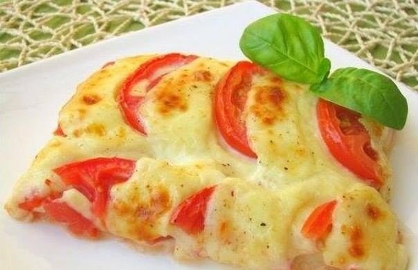 Рецепт пирога с ветчиной, базиликом и помидорами