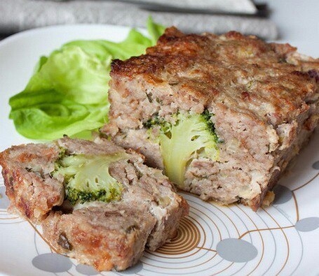 МЯСНОЙ РУЛЕТ С ЦВЕТНОЙ КАПУСТОЙ И БРОККОЛИ