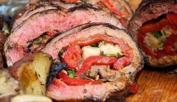 ТОП-10 способов приготовления мясного рулета для праздничного стола!