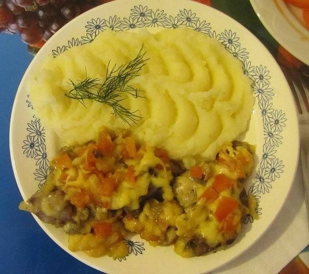 МЯСО ПО-ФРАНЦУЗСКИ В МУЛЬТИВАРКЕ!
