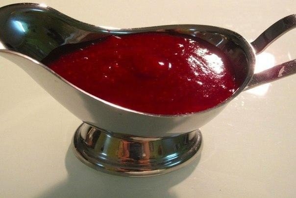 Изысканный клюквенный соус к мясу Изысканный клюквенный соус к мясу