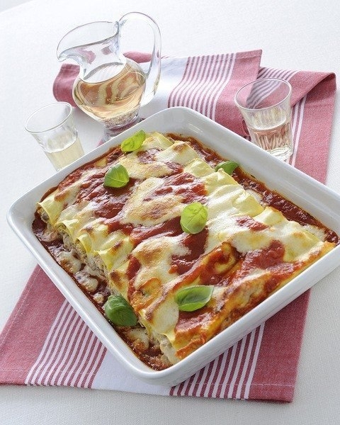 Каннеллони с начинкой из мяса