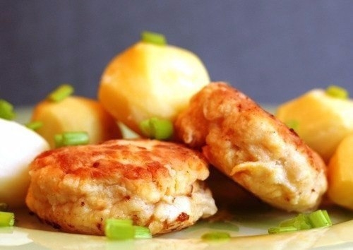 Куриные котлеты: самый простой рецепт Куриные котлеты: самый простой рецепт