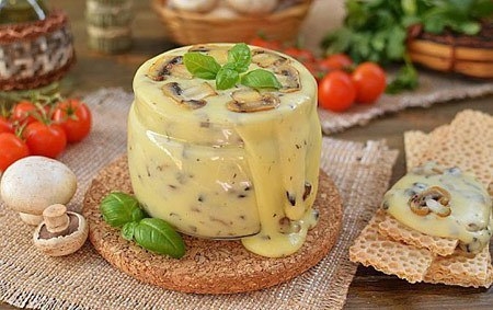 Домашний плавленый сыр с шампиньонами-ВКУСНЯТИНА!