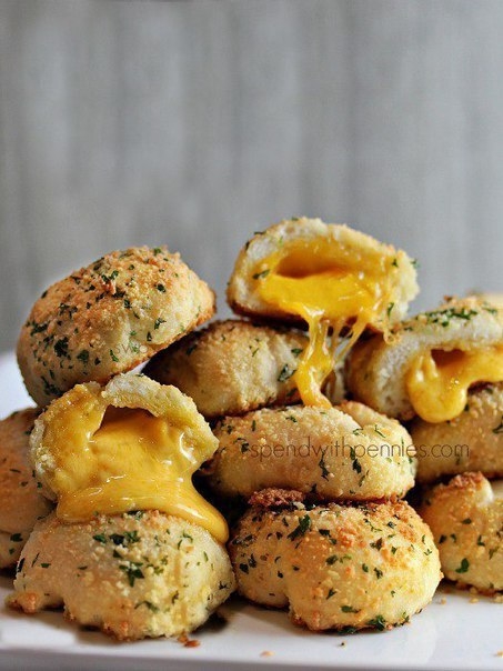 Сырные бомбочки. Сырные бомбочки.