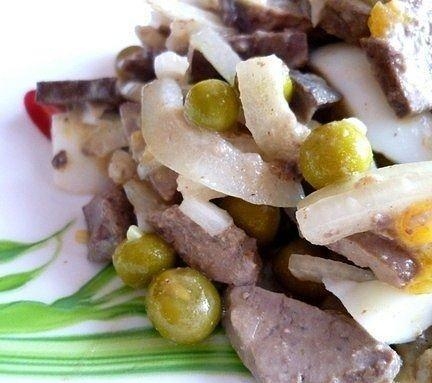 Салат "И печень может быть пикантной..."