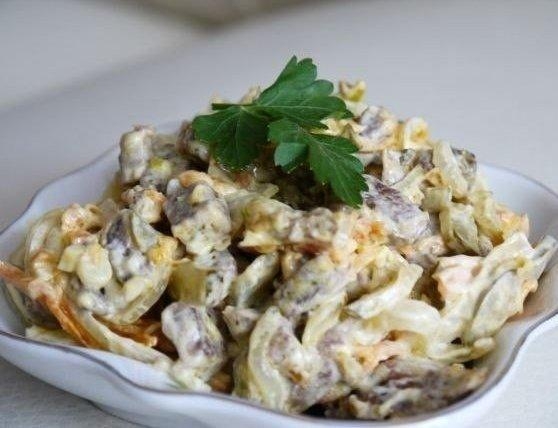 Салат из говядины с овощами