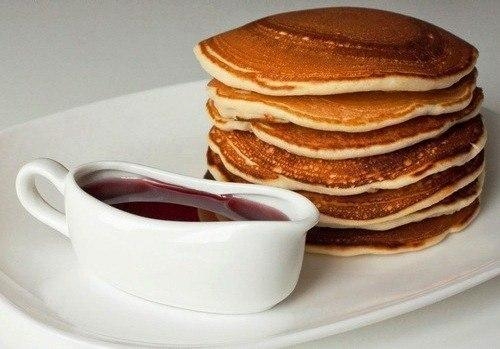 Пышные блинчики на молоке. Пышные блинчики на молоке.