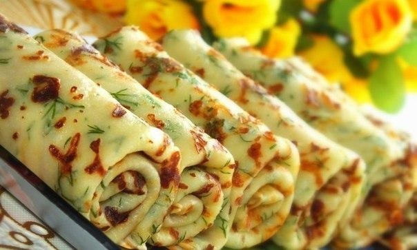 Сырные блины с зеленью.