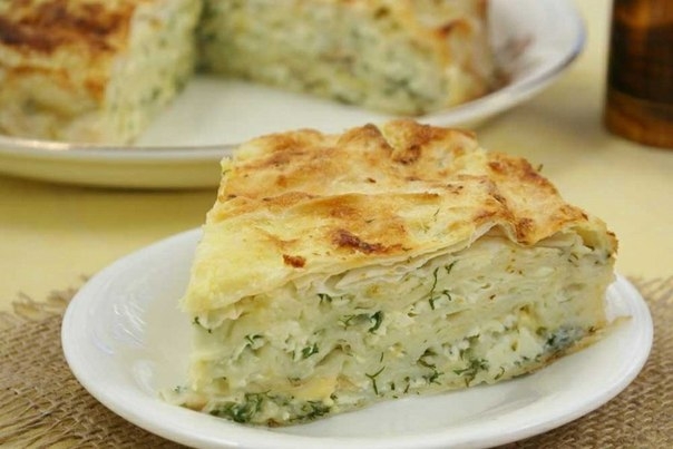 Сырный пирог из лаваша с зеленью. Сырный пирог из лаваша с зеленью.