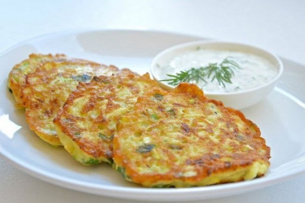 Оладьи из кабачков и сыра