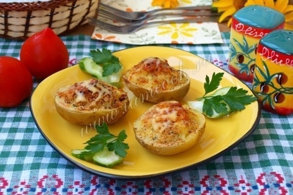 ЗАПЕЧЁННЫЙ КАРТОФЕЛЬ, ФАРШИРОВАННЫЙ СЫРОМ ЗАПЕЧЁННЫЙ КАРТОФЕЛЬ, ФАРШИРОВАННЫЙ СЫРОМ