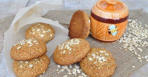 Быстрое овсяное печенье без муки Быстрое овсяное печенье без муки