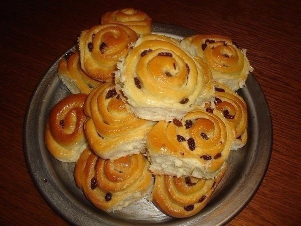 Булочки "Розы" Булочки "Розы"