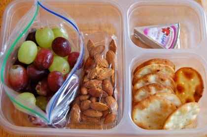 Семь вариантов вкусных и полезных перекусов на работе !