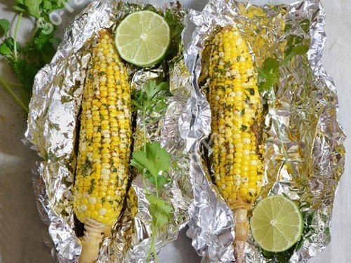 Кукуруза, запеченная в фольге