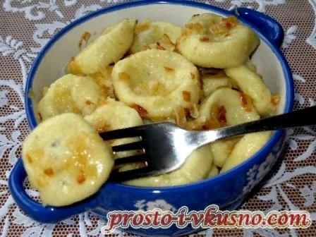 Ленивые вареники с картошкой. Ленивые вареники с картошкой.