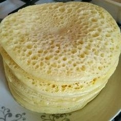 В ингредиентах нет ничего экзотического, продукты все знакомые и привычные. Мука, масло, желтки, ман