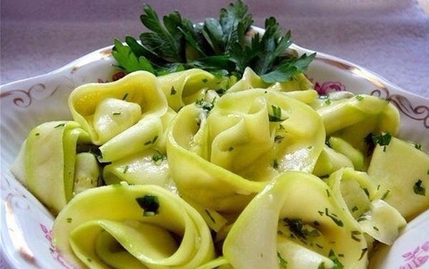 Маринованные кабачки.