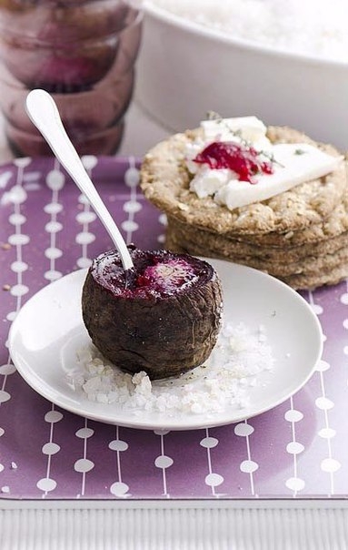 Свекла, запеченная в соли.