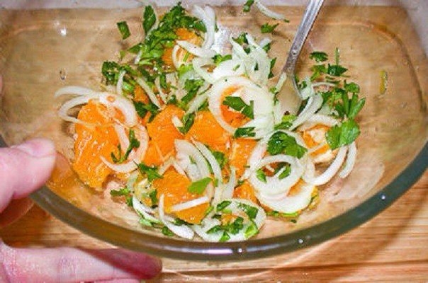 Салат из моркови с апельсином и зирой (кумином).