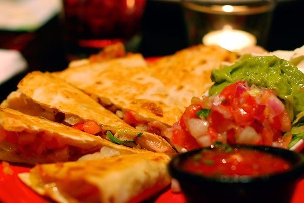 Кесадилья (мексиканское народное блюдо)