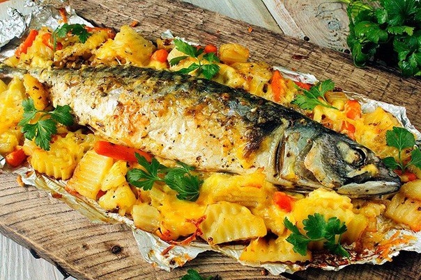 Свежая скумбрия с мускатным орехом