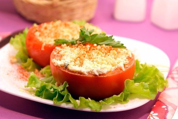 Помидоры пикантные с чесночком