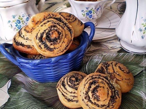 Песочное маковое печенье. Песочное печенье с маком. Песочное маковое печенье. Маковый пирог. Песочное печенье с маком.