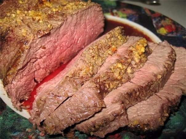 Мясо (говядина), запеченное в фольге