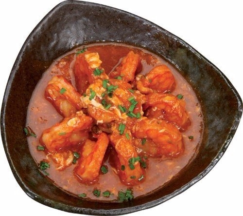 Креветки в томатном соусе с пармезаном