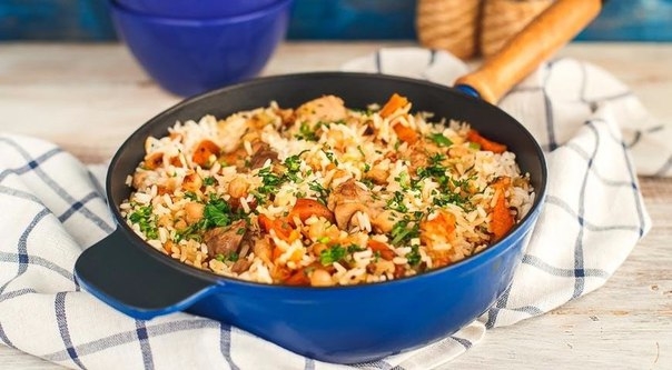 Курица с рисом по-ирански.